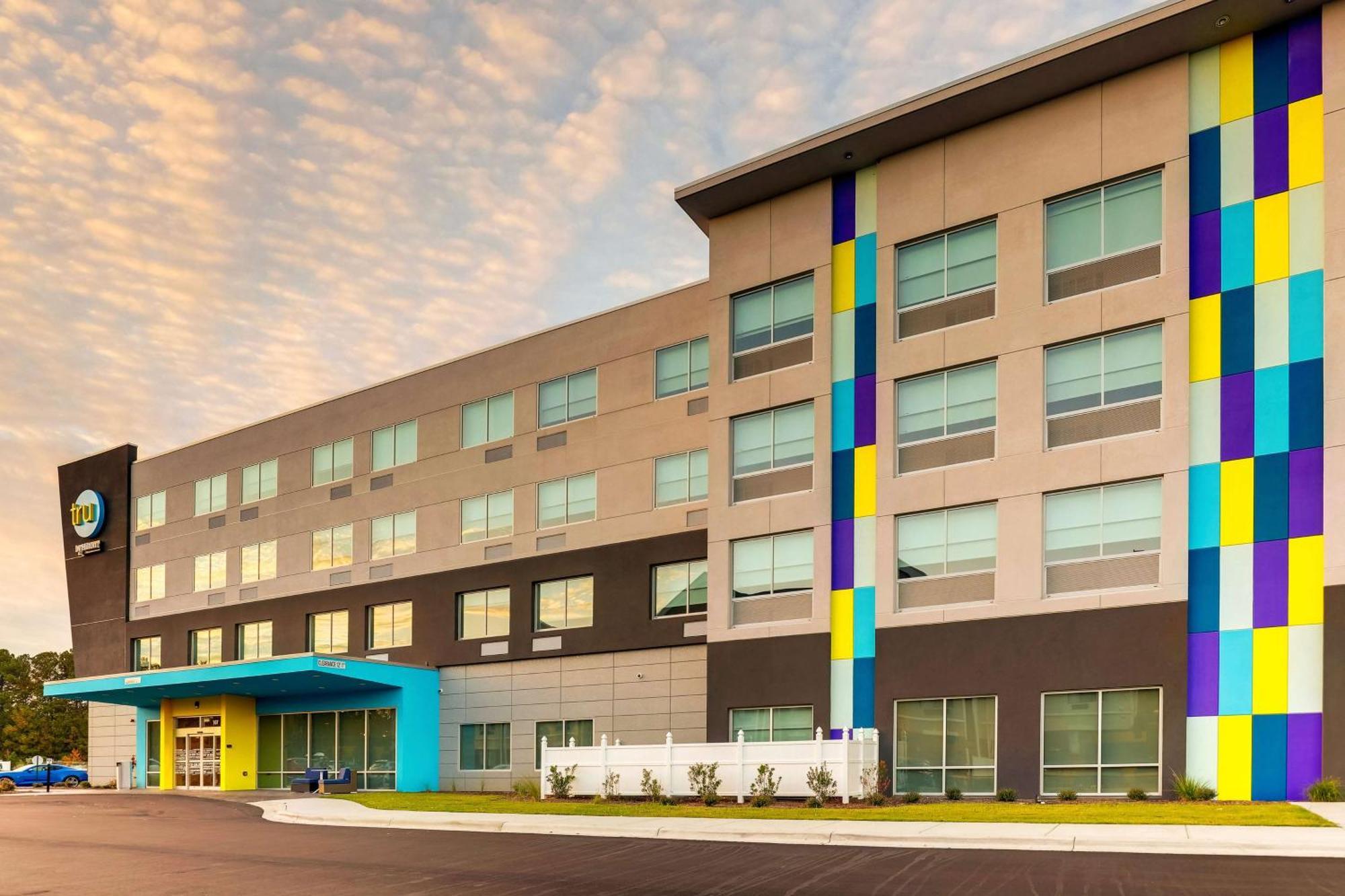 Tru By Hilton Smithfield I-95 Hotel Eksteriør billede